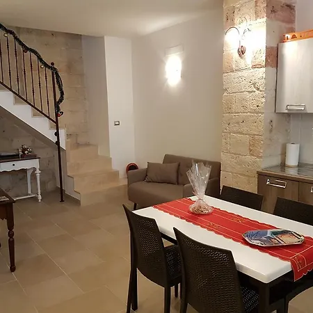 Regina Elena 펜션 나르도